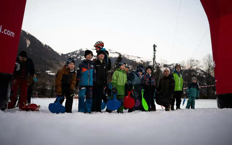 lowres_vertical_up_2026_02_28_c_peakpixelcafe_196.jpg