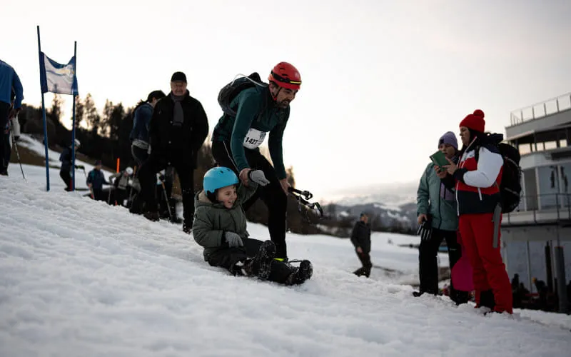 lowres_vertical_up_2026_02_28_c_peakpixelcafe_221.jpg