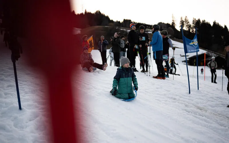 lowres_vertical_up_2026_02_28_c_peakpixelcafe_227.jpg