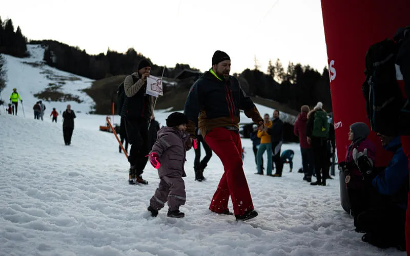 lowres_vertical_up_2026_02_28_c_peakpixelcafe_234.jpg