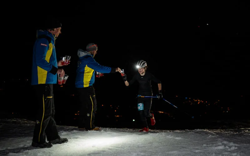 lowres_vertical_up_2026_02_28_c_peakpixelcafe_373.jpg