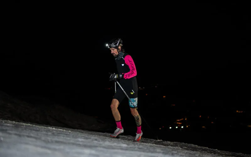 lowres_vertical_up_2026_02_28_c_peakpixelcafe_379.jpg