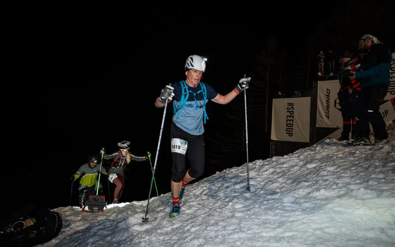 lowres_vertical_up_2026_02_28_c_peakpixelcafe_483.jpg