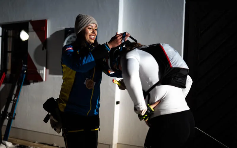 lowres_vertical_up_2026_02_28_c_peakpixelcafe_500.jpg
