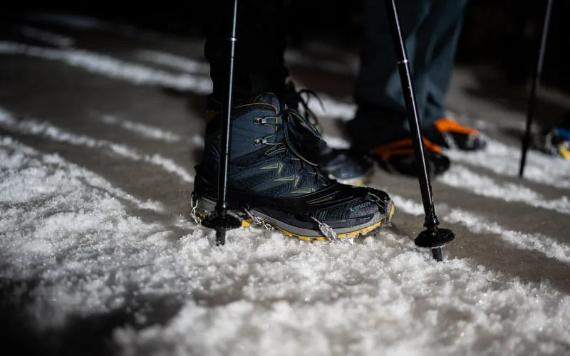 lowres_vertical_up_2026_02_28_c_peakpixelcafe_546.jpg